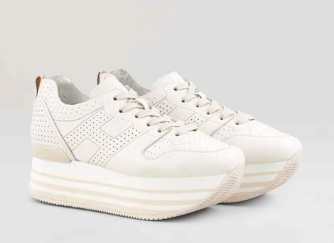 Sneakers con suola alta Hogan modello Maxi H222 prezzo 370 euro primavera estate 2019 470x343 - Novità scarpe Hogan donna primavera estate 2019