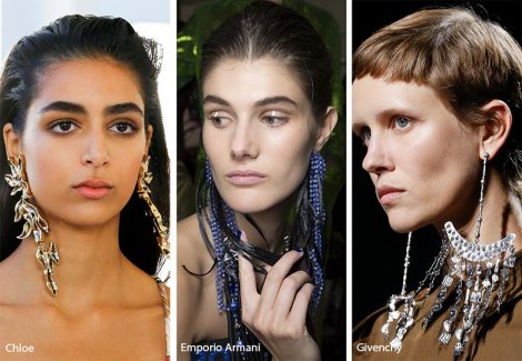 Tendenza gioielli primavera estate 2019 orecchini pendenti lunghi 470x325 - 20 Tendenze Gioielli e Accessori Primavera Estate 2019