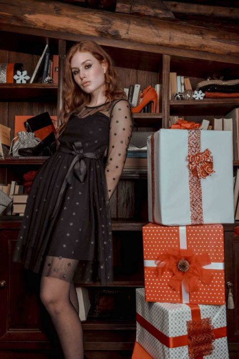 Abito da sera in tulle Nuna Lie Capodanno 2020 470x705 - Nuna Lie Abiti eleganti da sera e da cerimonia Inverno 2020