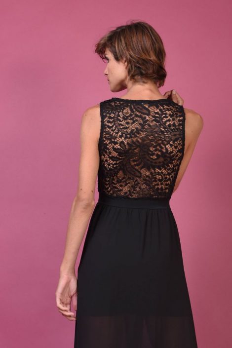 Abito lungo da sera e da cerimonia Nuna Lie inverno 2019 2020 con schiena in pizzo 470x705 - Nuna Lie Abiti eleganti da sera e da cerimonia Inverno 2020