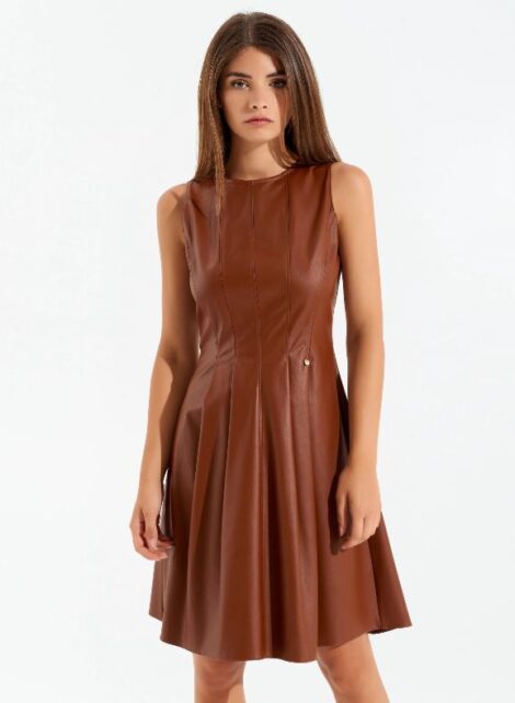 Abito in ecopelle Rinascimento inverno 2020 2021 470x642 - Rinascimento Abiti Inverno 2020 2021