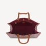 Borsa Louis Vuitton Onthego collezione inverno 2020 2021 in tela rossa foto dentro