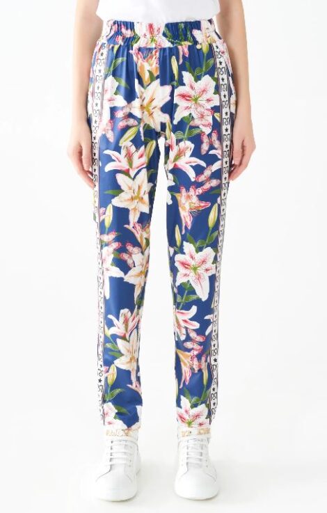 Pantaloni tuta Rinascimento collezione primavera 2021 470x737 - Anteprima Rinascimento Abiti e Tute Primavera Estate 2021