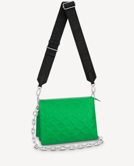 Nuova borsa Louis Vuitton Coussin PM 2021 versione piccola verde 470x580 - Nuova Borsa Louis Vuitton 2021 Coussin