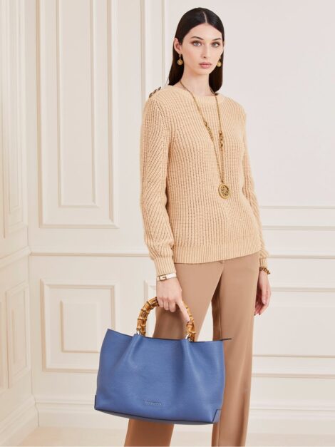 Borsa in pelle Guess blu versione piccola 470x627 - Nuove Borse Guess in Pelle Inverno 2021 2022