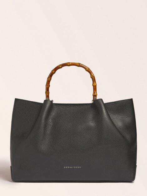 Borsa in pelle Guess nera modello Aida piccola 470x627 - Nuove Borse Guess in Pelle Inverno 2021 2022