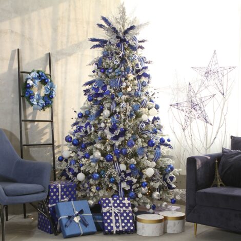 Albero di Natale blu e bianco 470x470 - Albero di Natale 2021: Colori