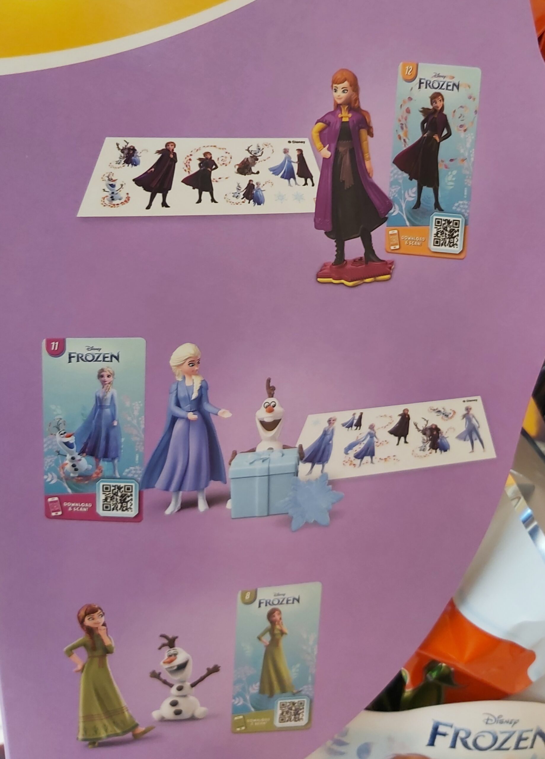 Sorprese Uova di pasqua Kinder Frozen scaled - Uova di Pasqua Kinder 2022: Prezzi e Sorprese