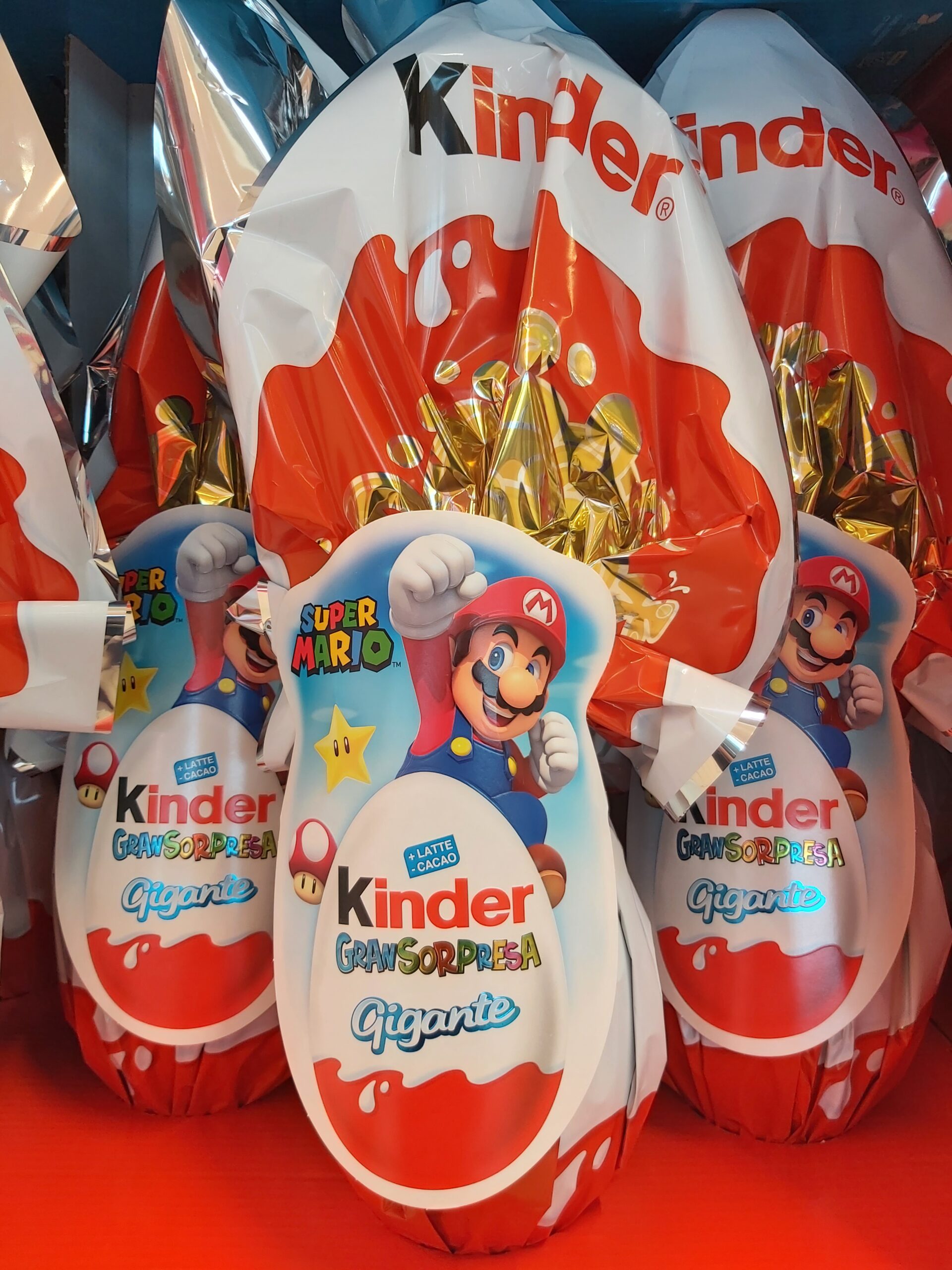 Uova di Pasqua Kinder Gigante 2022 SuperMario scaled - Uova di Pasqua Kinder 2022: Prezzi e Sorprese
