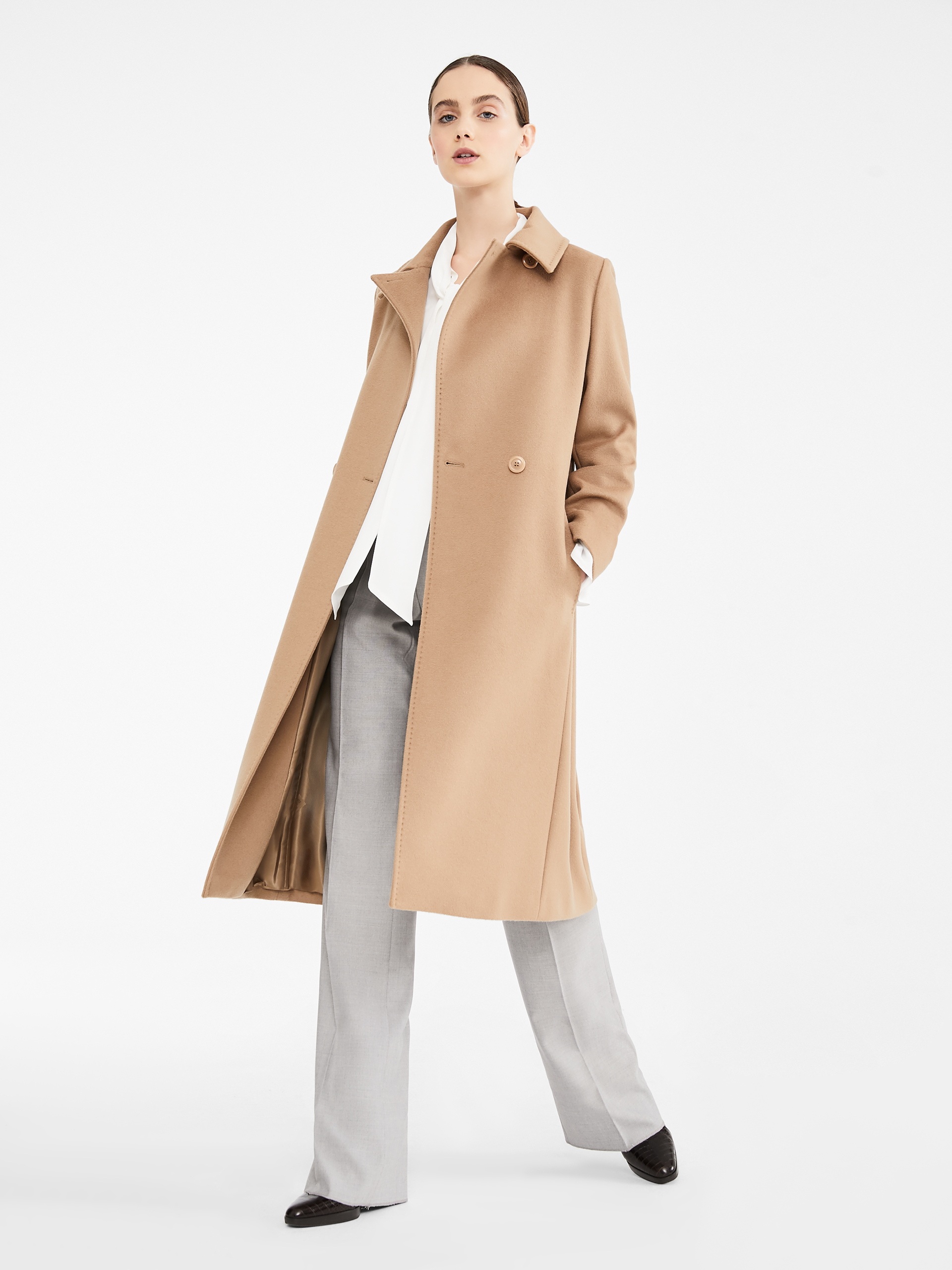 Cappotto doppiopetto modello Max Mara modello BCollag - Cappotti Max Mara Inverno 2023