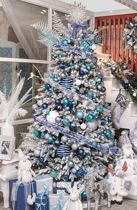 Albero di Natale blu e bianco - Colori Albero di Natale 2022: Tendenze Albero di Natale blu e bianco - Colori Albero di Natale 2022: Tendenze