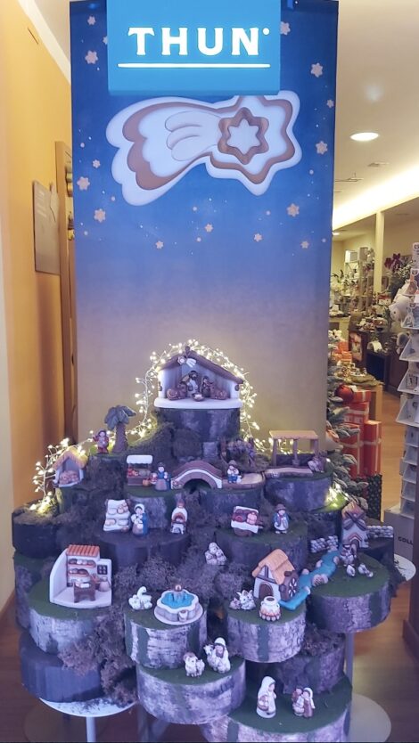 Presepe THUN 2022 470x834 - Novità Presepe THUN 2022