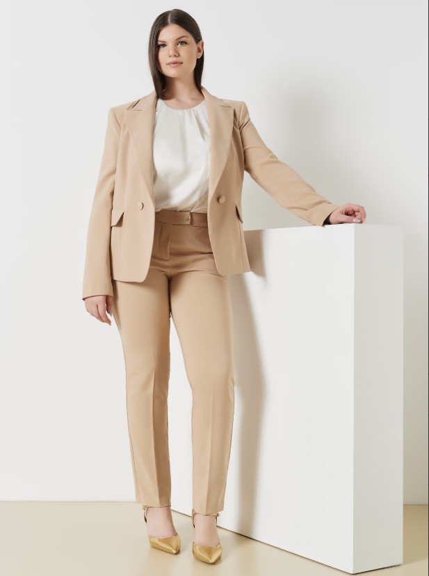 Completo giacca pantaloni Rinascimento collezione 2023 - Collezione Abbigliamento Rinascimento Curvy Primavera Estate 2023
