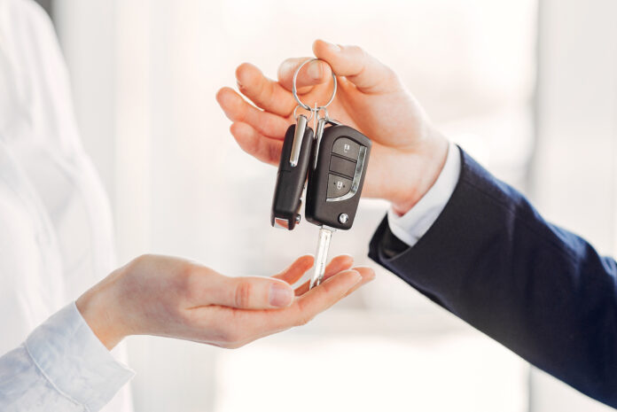 -vantaggi-del-noleggio-a-lungo-termine-rispetto-al-leasing
