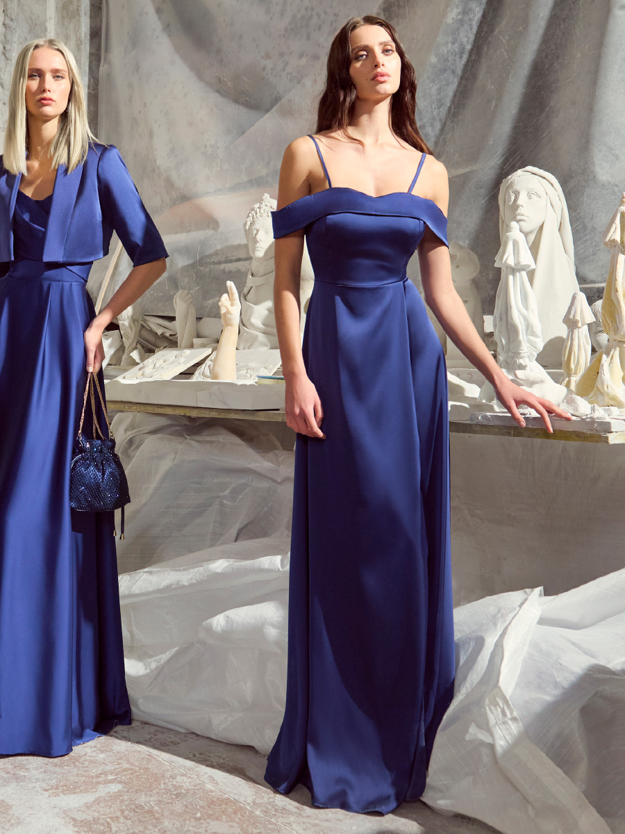 Elegante abito lungo da cerimonia primavera estate 2025 Rinascimento Atelier Elegante abito lungo da cerimonia primavera estate 2025 Rinascimento Atelier