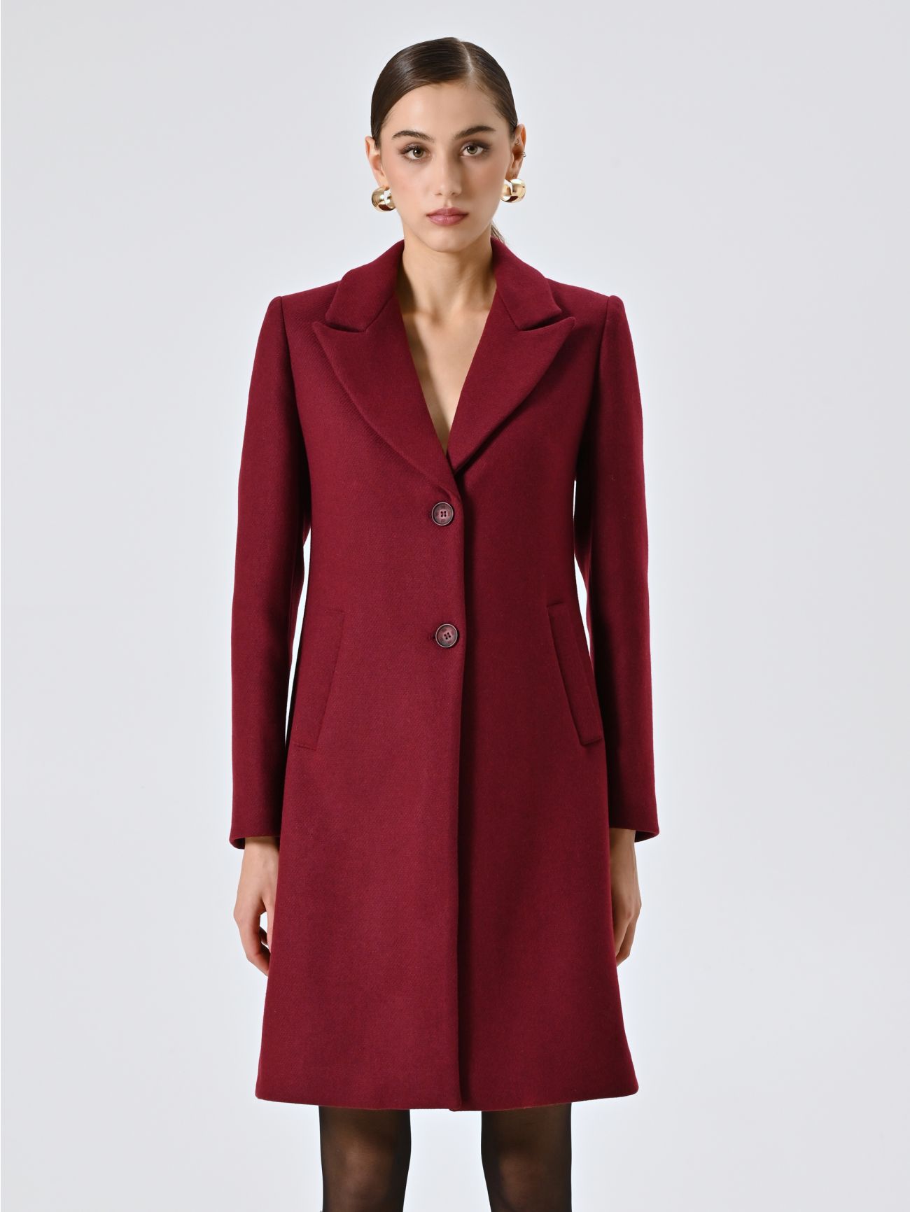 Cappotto bordeaux Rinascimento inverno 2025 2026 Cappotto bordeaux Rinascimento inverno 2025 2026