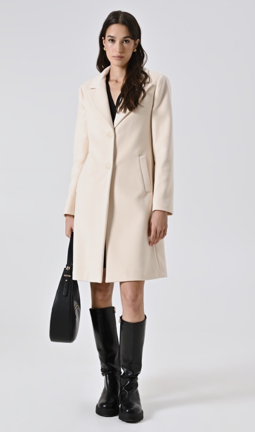 Rinascimento cappotto beige chiaro inverno 2026 Rinascimento cappotto beige chiaro inverno 2026