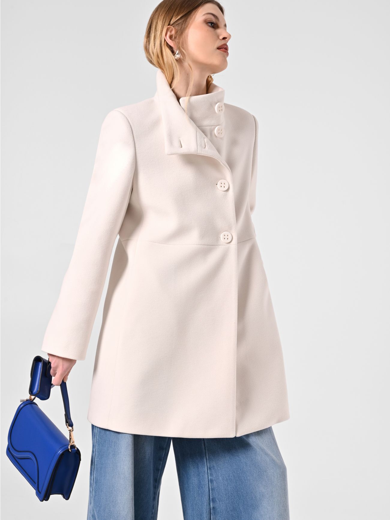 Rinascimento cappotto bianco inverno 2025 2026 Rinascimento cappotto bianco inverno 2025 2026