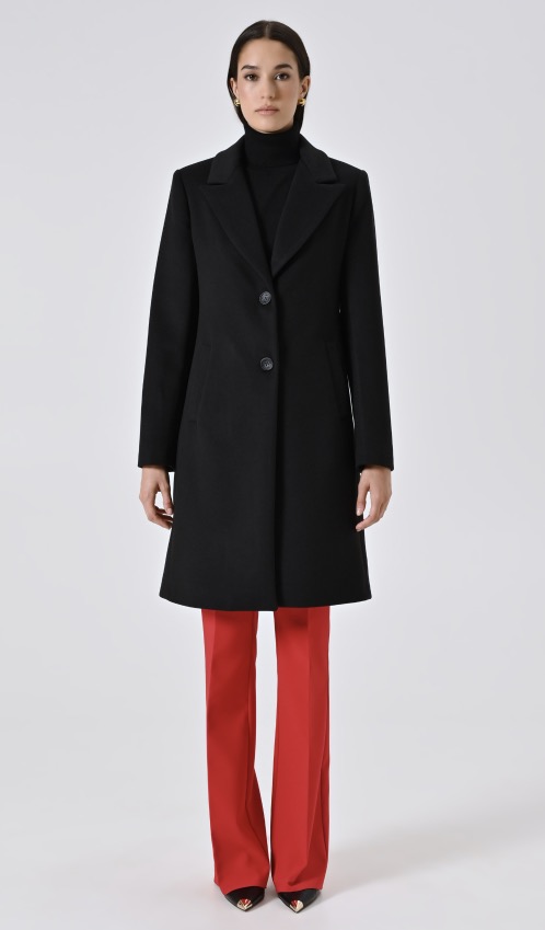 Rinascimento cappotto nero monopetto inverno 2026 Rinascimento cappotto nero monopetto inverno 2026