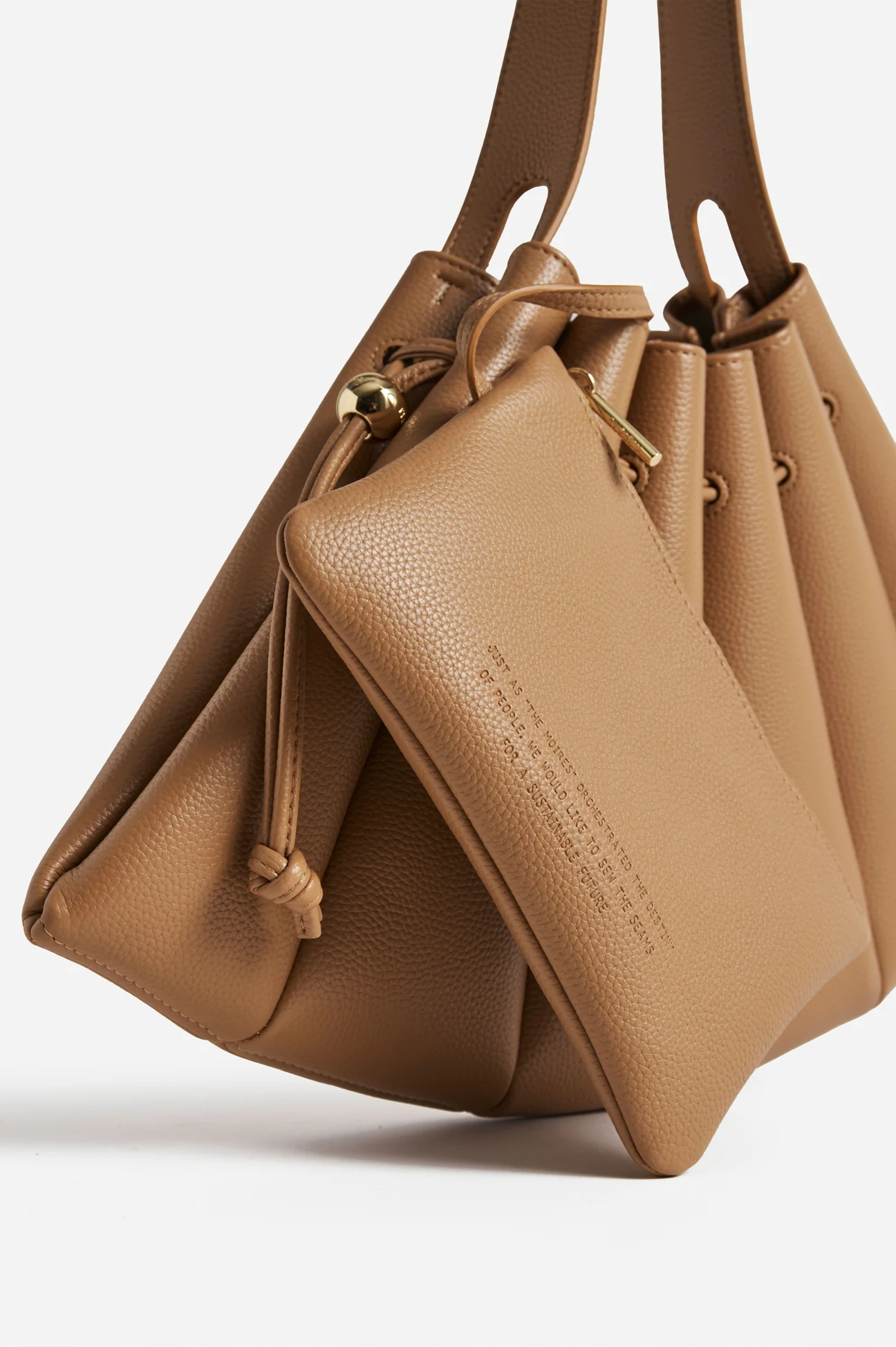 Borsa modello Calipso marchio vegano THEMOIRè Borsa modello Calipso marchio vegano THEMOIRè