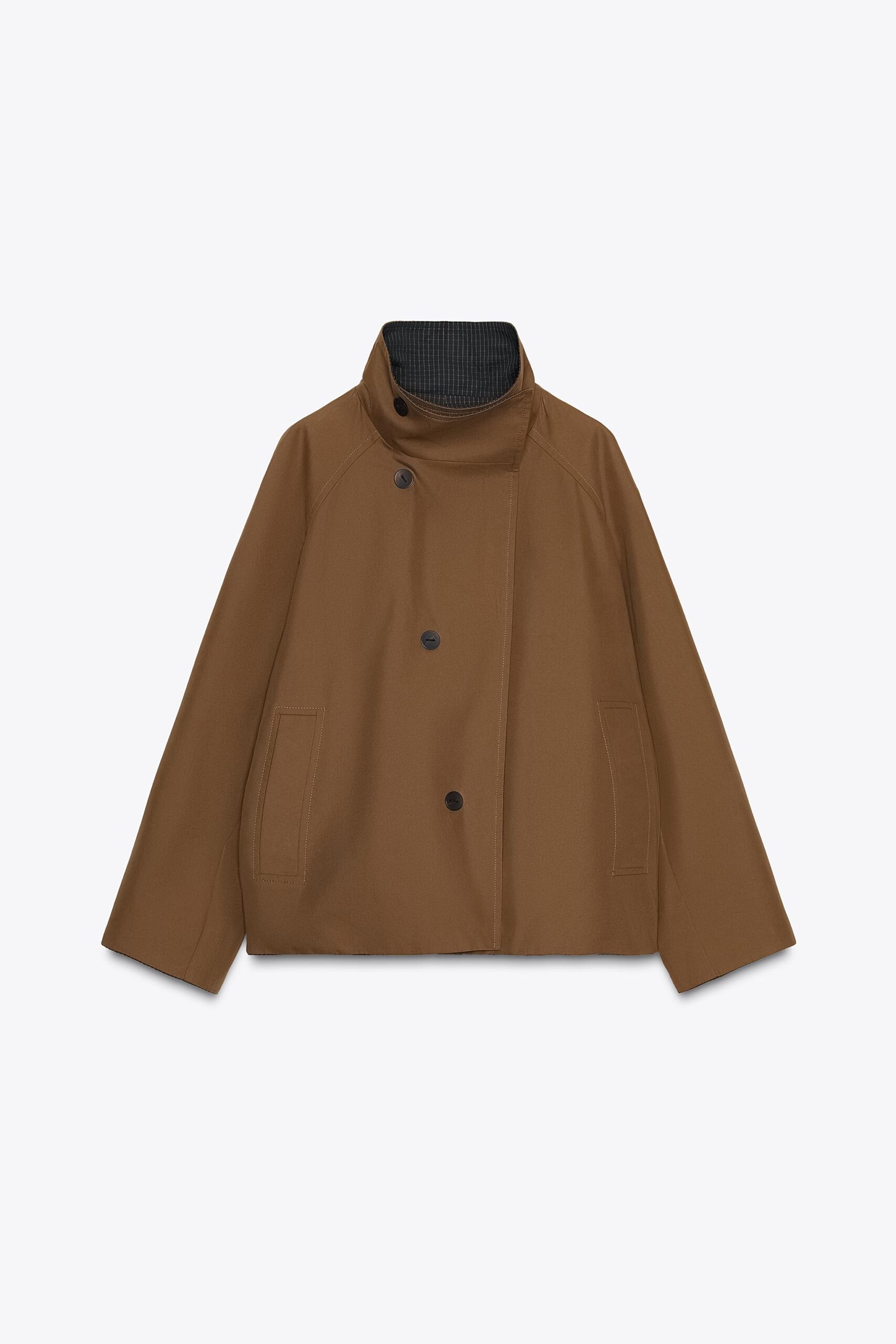 Nuovo trench corto reversibile ZARA autunno 2025