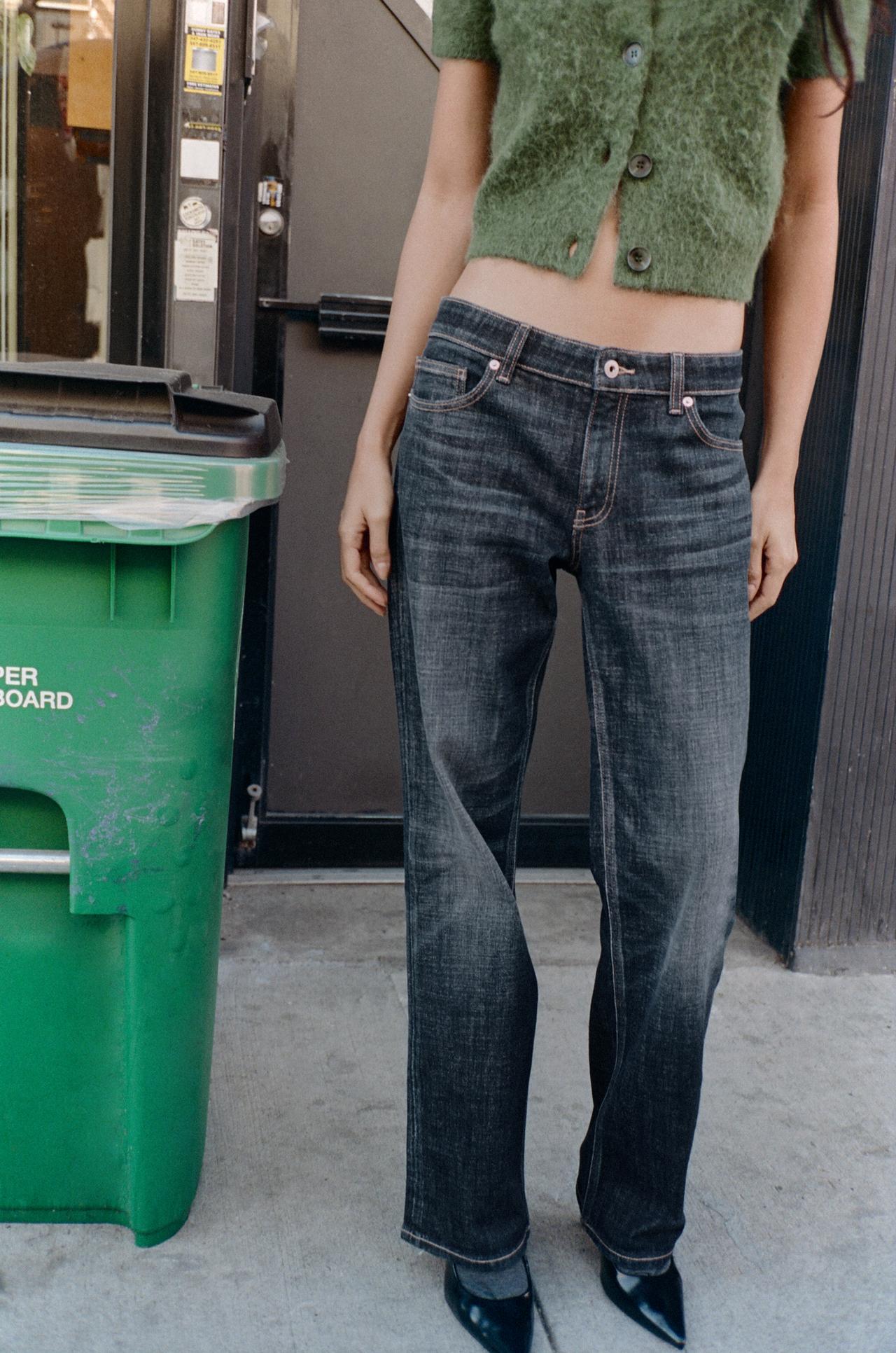 Zara pantaloni denim dritti a vita bassa