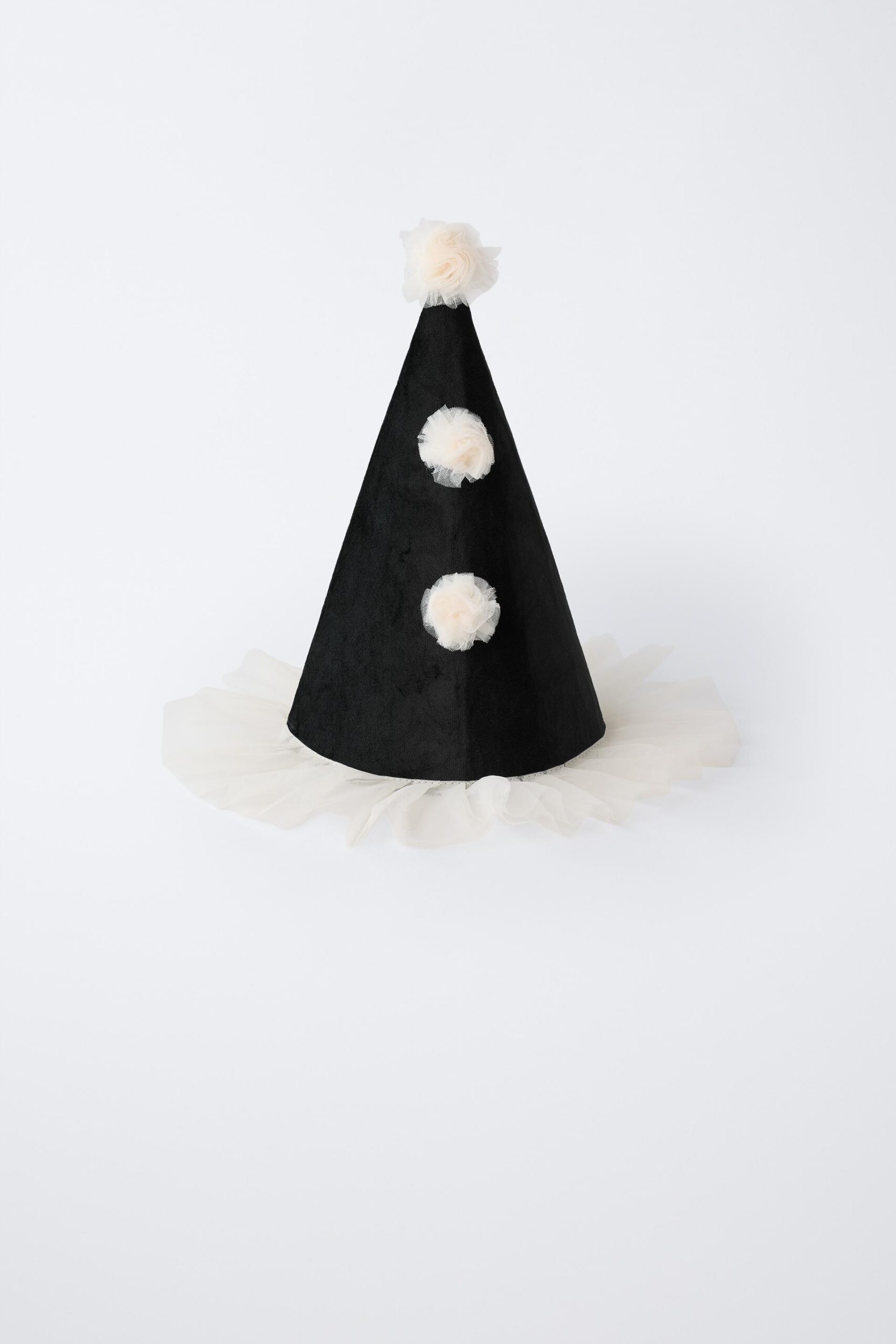 Cappello Halloween Pierrot ZARA 2025 Cappello Halloween Pierrot ZARA 2025