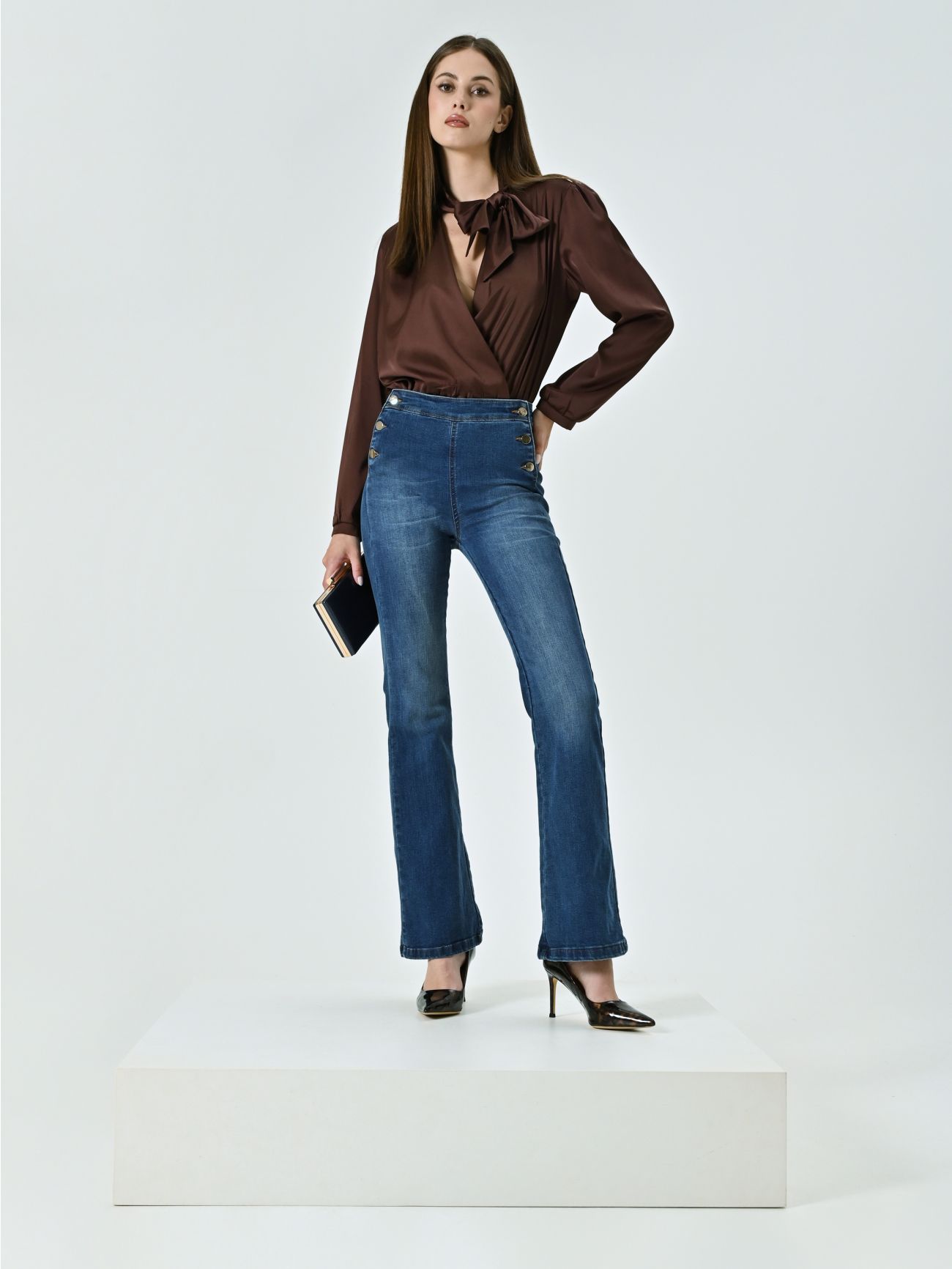 Jeans flared Rinascimento