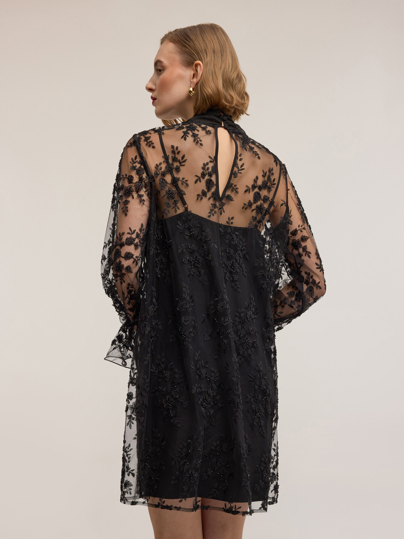 Abito in pizzo velato MOTIVI collezione party 2025