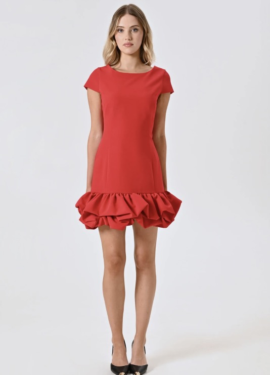 Abito rosso Rinascimento per Natale 2025 Abito rosso Rinascimento per Natale 2025