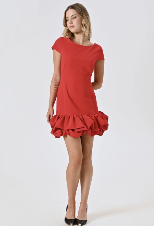 Abito rosso con gonna a palloncino Rinascimento Abito rosso con gonna a palloncino Rinascimento