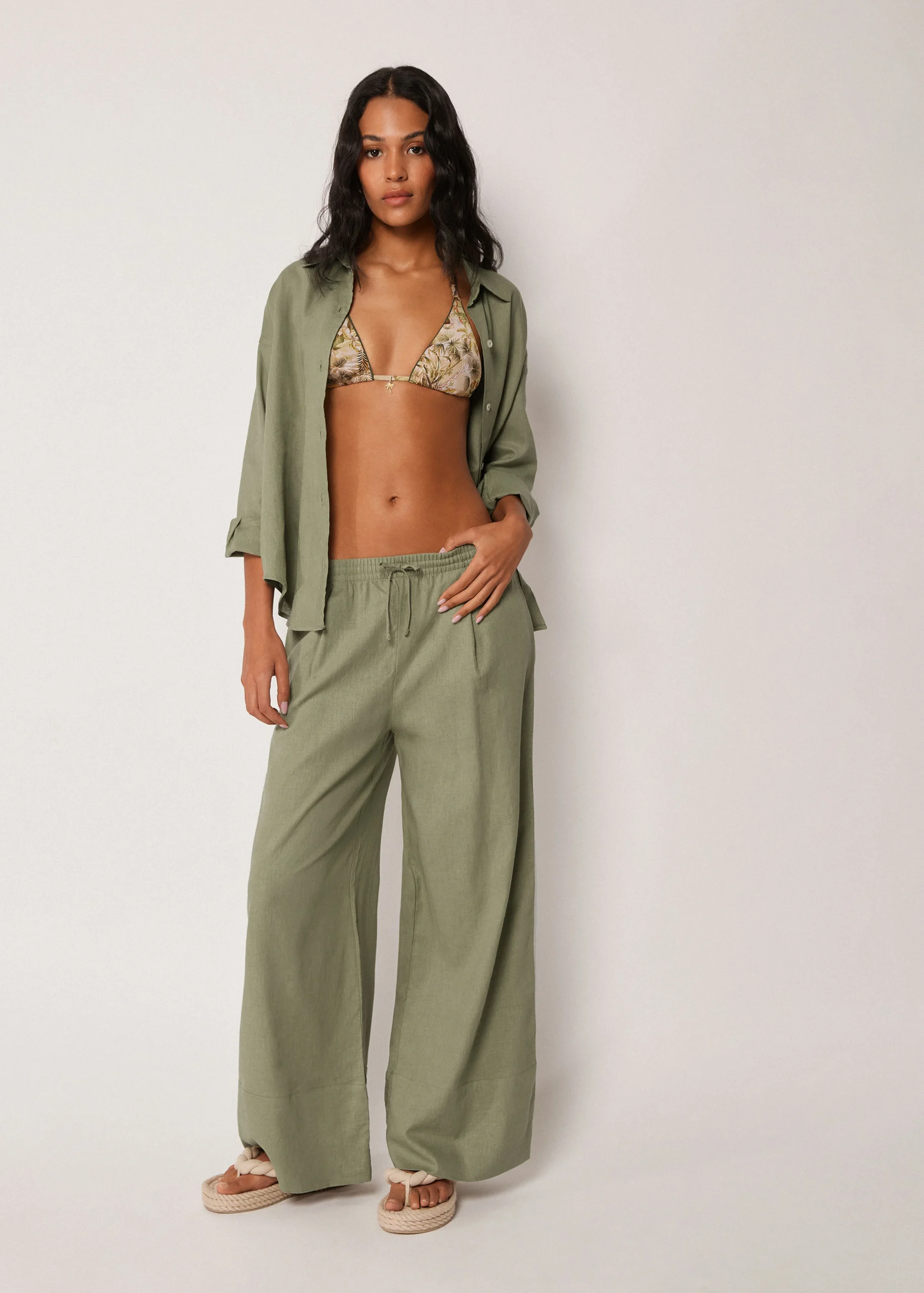 Completo con pantalone palazzo Calzedonia estate 2026 Completo con pantalone palazzo Calzedonia estate 2026