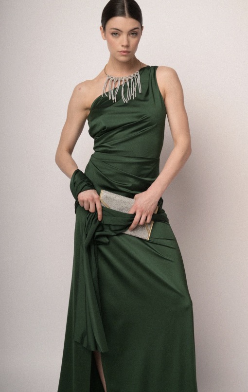 Nuna Lie abito monospalla elegante con drappeggio Nuna Lie abito monospalla elegante con drappeggio