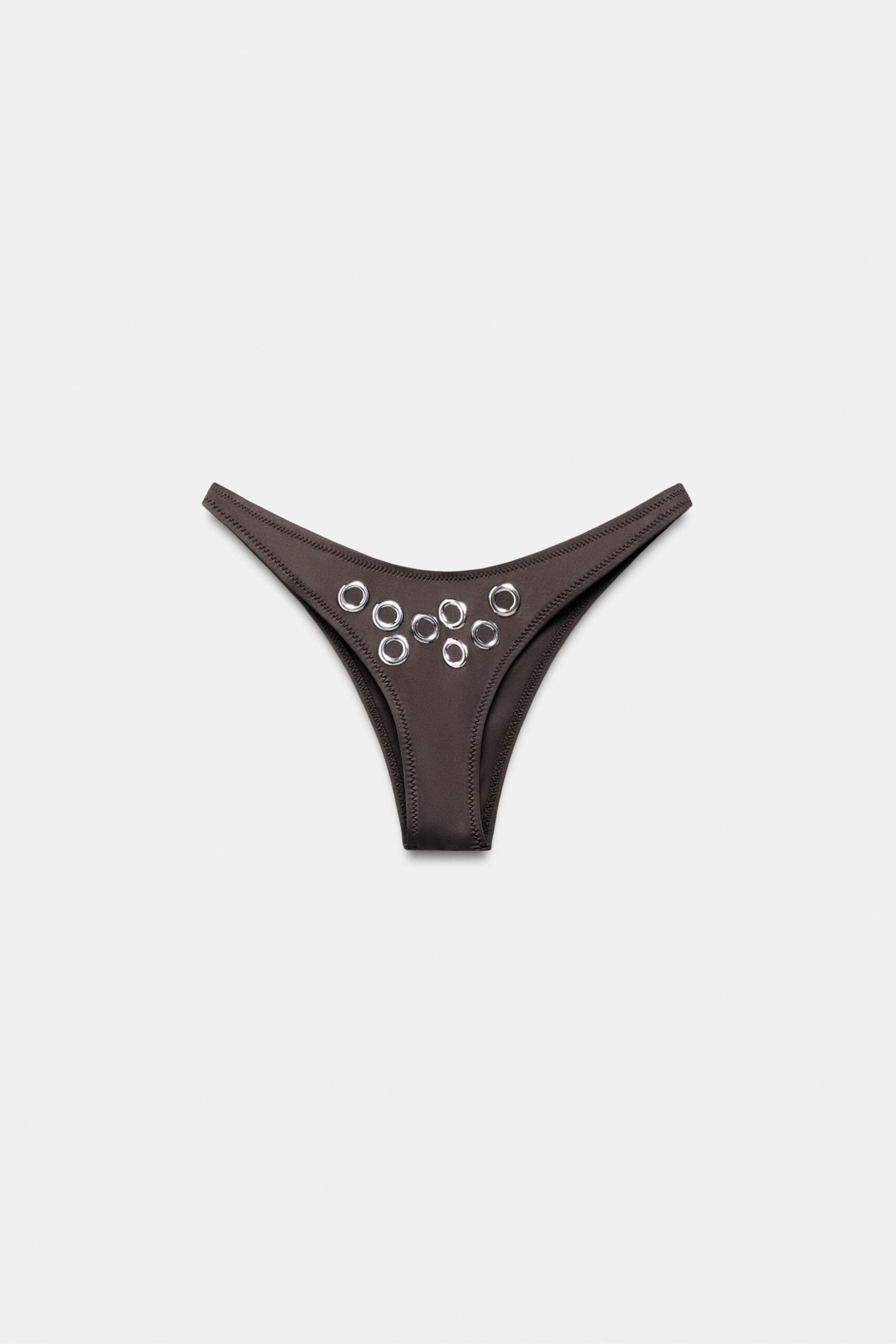 Slip bikini ZARA con anelli in metallo