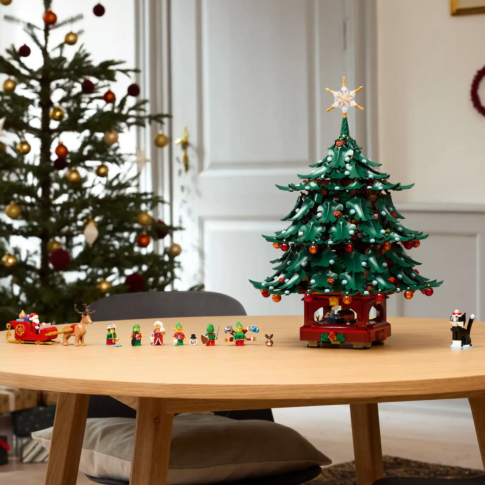 Lego Albero di Natale con personaggi e decorazioni Lego Albero di Natale con personaggi e decorazioni